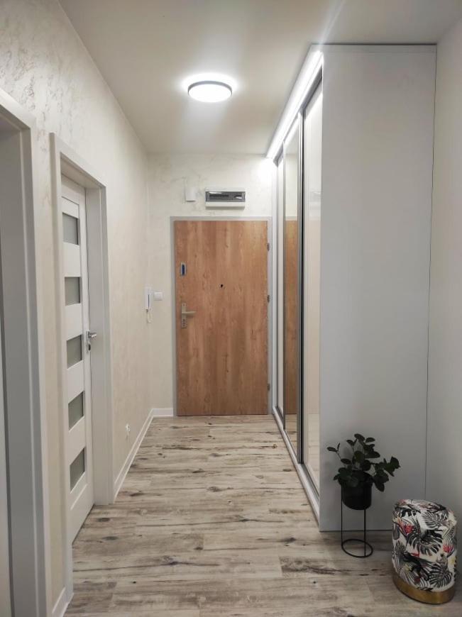 Sun River Apartament Iława Exteriör bild